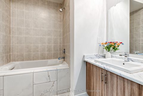 Photo 35 at 173 Salterton Circle, Rural Vaughan, Vaughan