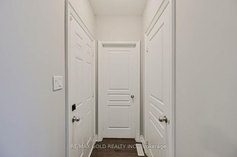 Photo 10 at 238 Kincardine Street, Kleinburg, Vaughan
