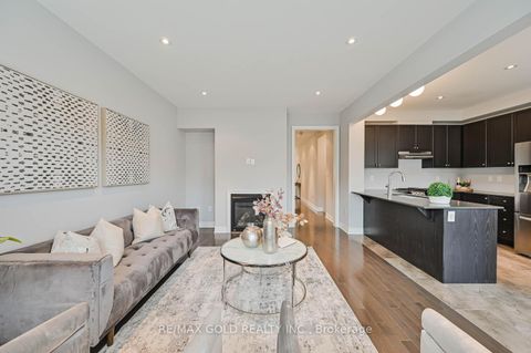Photo 15 at 238 Kincardine Street, Kleinburg, Vaughan