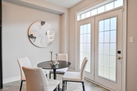 Photo 18 at 238 Kincardine Street, Kleinburg, Vaughan
