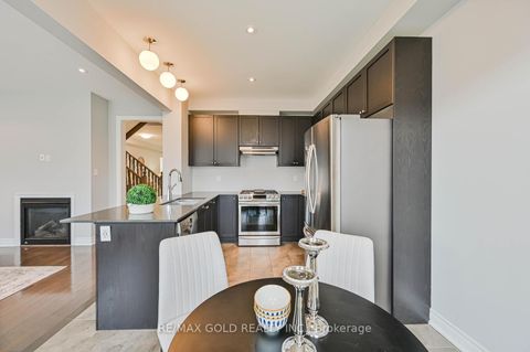 Photo 20 at 238 Kincardine Street, Kleinburg, Vaughan