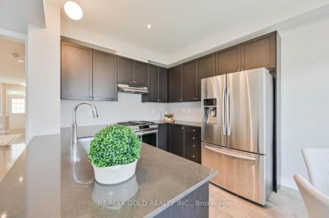 Photo 22 at 238 Kincardine Street, Kleinburg, Vaughan