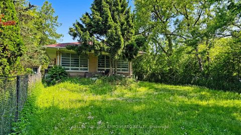 Photo 10 at 117 Arjay Crescent, York Mills, Toronto