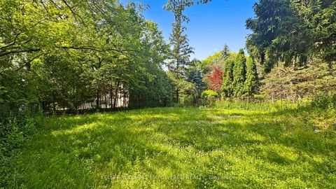 Photo 12 at 117 Arjay Crescent, York Mills, Toronto