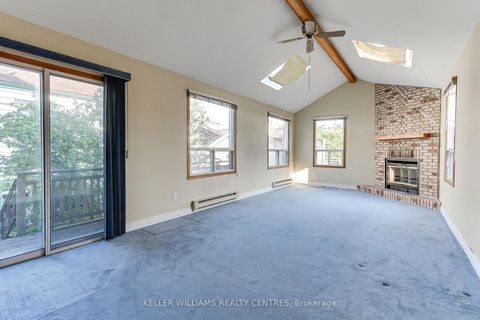 Photo 5 at 136 Northland Avenue, Smythe, Toronto