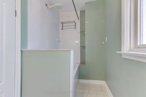 Photo 9 at 136 Northland Avenue, Smythe, Toronto