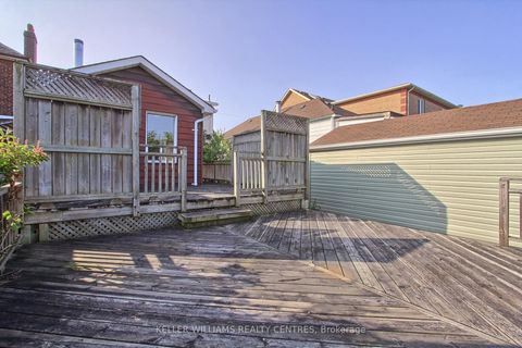 Photo 13 at 136 Northland Avenue, Smythe, Toronto