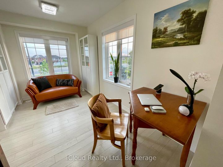Photo 13 at 73 - 1222 Rose Way, CB Cobban, Milton