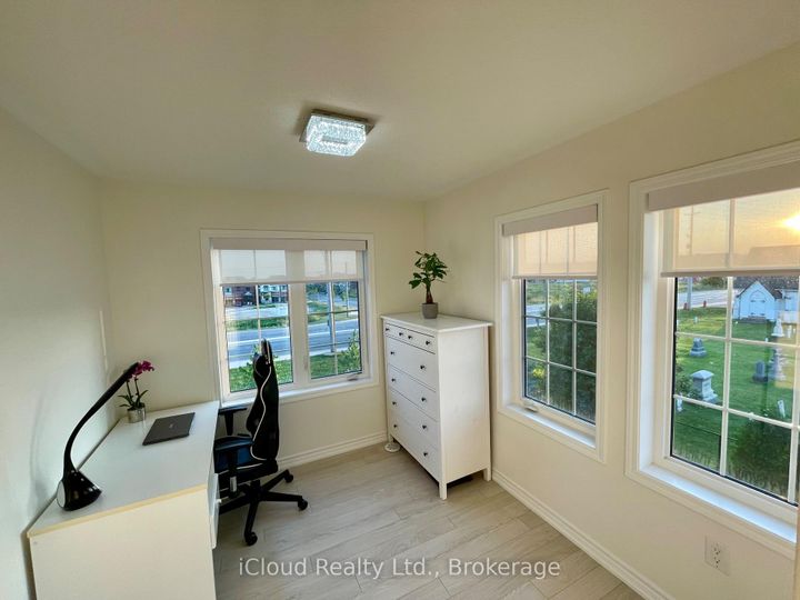 Photo 23 at 73 - 1222 Rose Way, CB Cobban, Milton