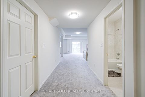 Photo 38 at 156 Hartney Drive, Rural Richmond Hill, Richmond Hill