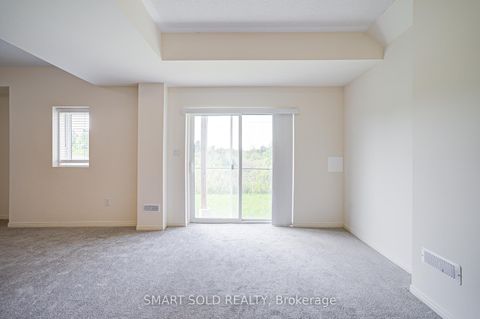 Photo 40 at 156 Hartney Drive, Rural Richmond Hill, Richmond Hill