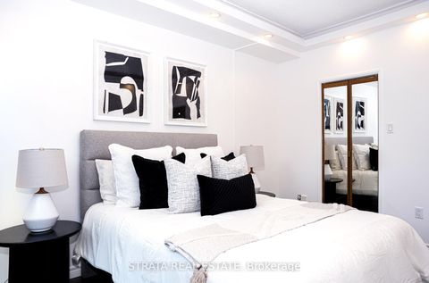 Photo 13 at 702 - 86 Gloucester Street, Yonge Corridor, Toronto