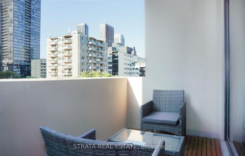Photo 18 at 702 - 86 Gloucester Street, Yonge Corridor, Toronto