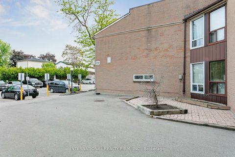 Photo 2 at 106 - 250 John Garland Boulevard, Clairville, Toronto