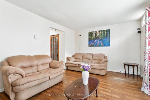 Photo 10 at 106 - 250 John Garland Boulevard, Clairville, Toronto