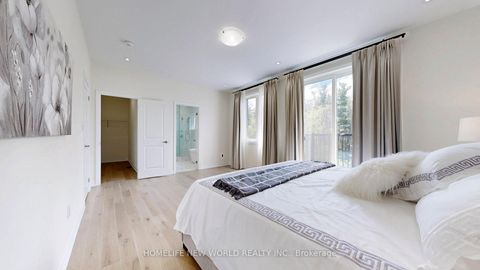 Photo 25 at 19 Ahchie Court, Patterson, Vaughan