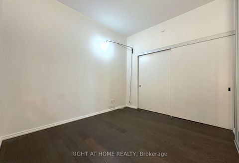 Photo 6 at 1008 - 5 Soudan Avenue, Mount Pleasant West, Toronto