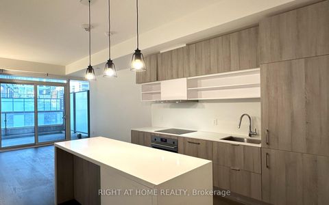 Photo 18 at 1008 - 5 Soudan Avenue, Mount Pleasant West, Toronto