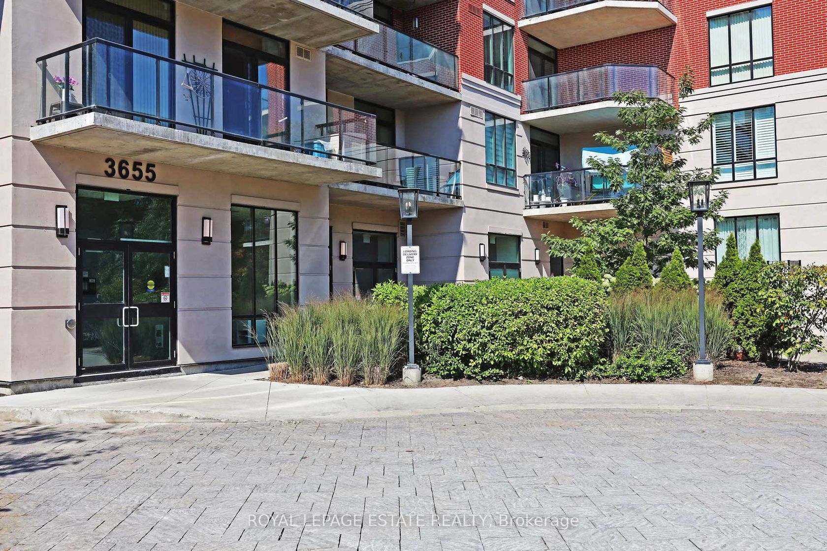 601 - 3655 Kingston Road, Scarborough Village, Toronto by Loree Meneguzzi Real Estate 601 - 3655 Kingston Road, Scarborough Village, Toronto