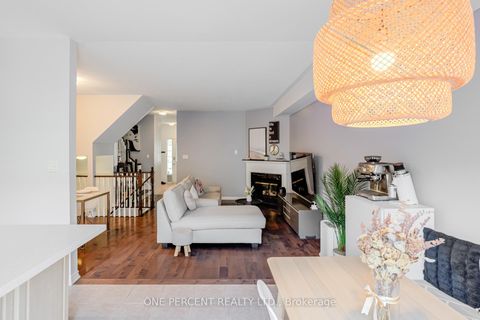 Photo 19 at 64 Lander Crescent, Patterson, Vaughan