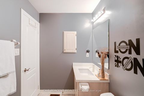 Photo 34 at 64 Lander Crescent, Patterson, Vaughan