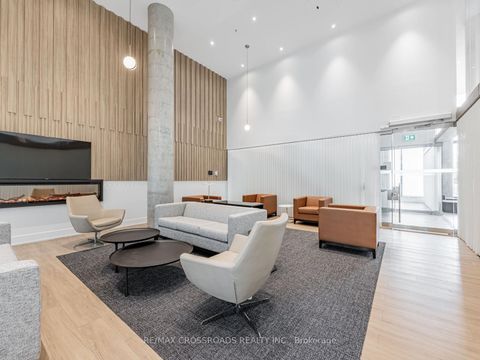 Photo 3 at 427 - 3100 Keele Street, CFB, Toronto Photo 3 at 427 - 3100 Keele Street, CFB, Toronto