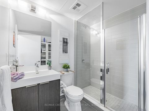 Photo 24 at 427 - 3100 Keele Street, CFB, Toronto