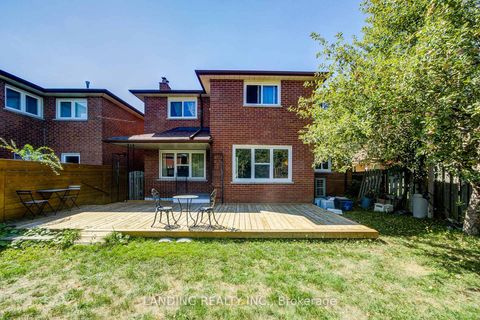 Photo 33 at 63 Purcell Square, Steeles, Toronto