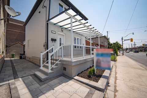 Photo 2 at 613 Old Weston Road S, Pellam Park, Toronto