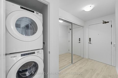 Photo 16 at 2706 E - 70 Princess Street, Waterfront Communities C8, Toronto