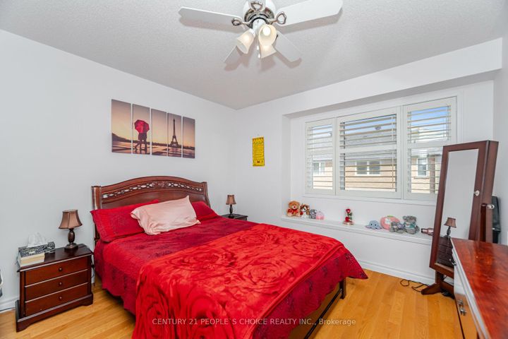 Photo 29 at 7055 Fairmeadow Crescent, Lisgar, Mississauga