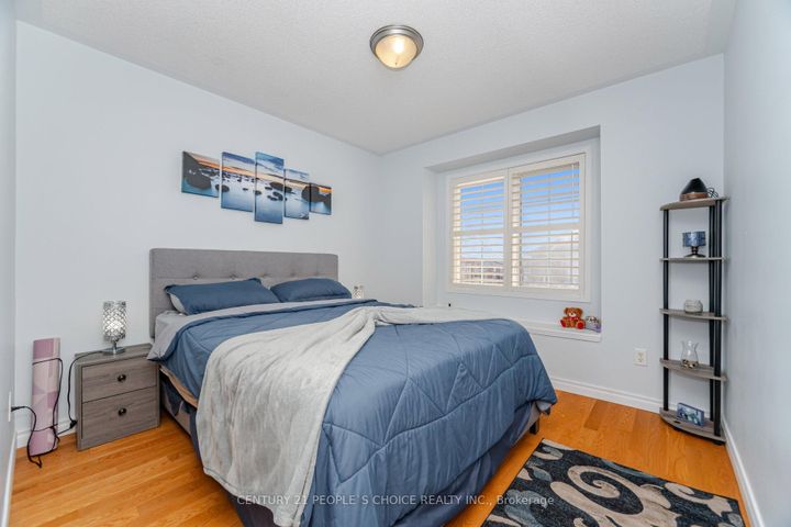 Photo 34 at 7055 Fairmeadow Crescent, Lisgar, Mississauga