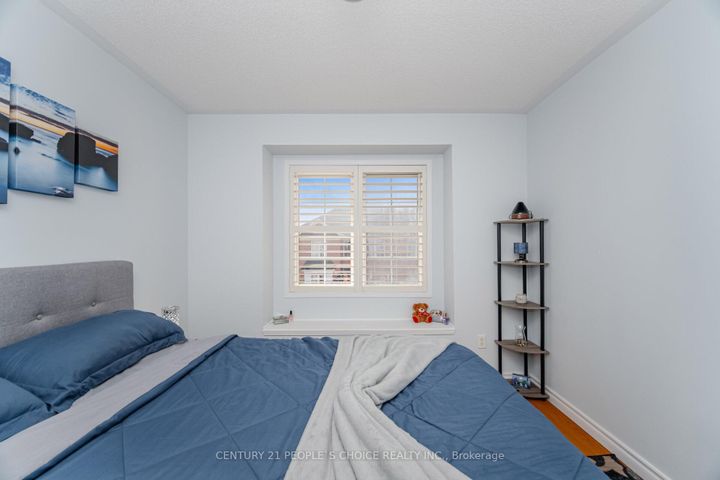 Photo 36 at 7055 Fairmeadow Crescent, Lisgar, Mississauga