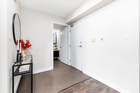 Photo 6 at 3511 - 15 Fort York Boulevard, Waterfront Communities C1, Toronto