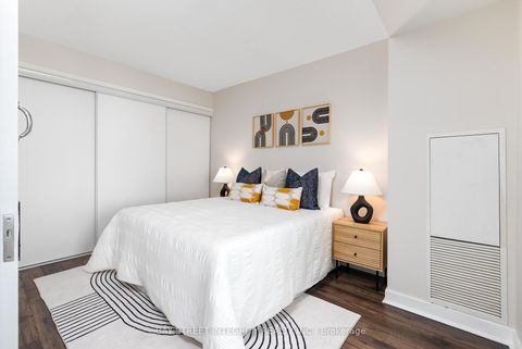 Photo 13 at 3511 - 15 Fort York Boulevard, Waterfront Communities C1, Toronto