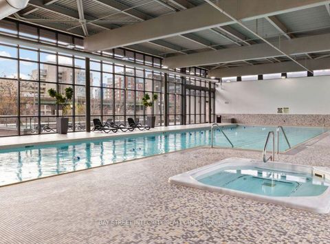 Photo 39 at 3511 - 15 Fort York Boulevard, Waterfront Communities C1, Toronto