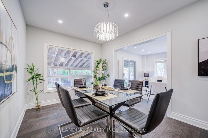Photo 7 at 483 Menczel Crescent, Summerhill Estates, Newmarket