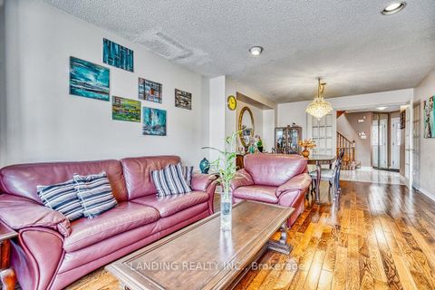 Photo 10 at 63 Ramblewood Lane, Brownridge, Vaughan