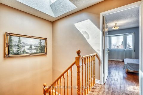 Photo 14 at 63 Ramblewood Lane, Brownridge, Vaughan