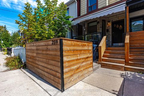 Photo 1 at 259 Claremont Street, Bellwoods, Toronto
