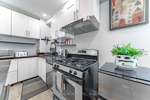 Photo 12 at 259 Claremont Street, Bellwoods, Toronto