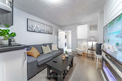 Photo 14 at 259 Claremont Street, Bellwoods, Toronto