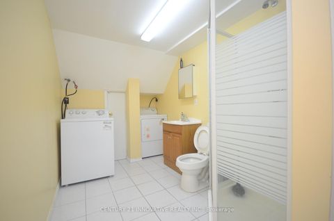 Photo 15 at 9 Candy Courtway, Newtonbrook West, Toronto