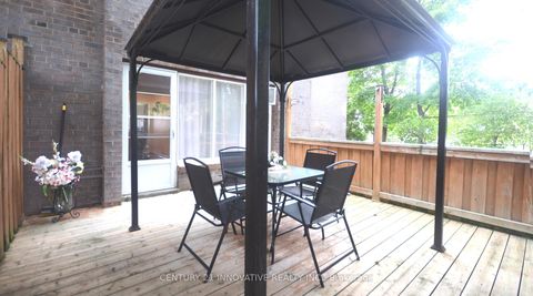 Photo 17 at 9 Candy Courtway, Newtonbrook West, Toronto