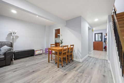 Photo 8 at 23 Riviera Drive W, Glen Shields, Vaughan