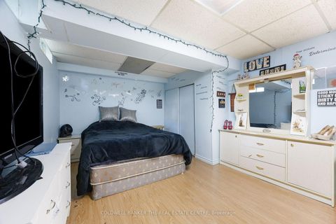 Photo 21 at 23 Riviera Drive W, Glen Shields, Vaughan