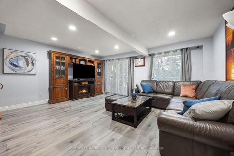 Photo 27 at 23 Riviera Drive W, Glen Shields, Vaughan