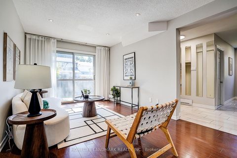 Photo 3 at 25 Bracken Fern Way, Don Valley Village, Toronto