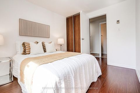 Photo 23 at 25 Bracken Fern Way, Don Valley Village, Toronto