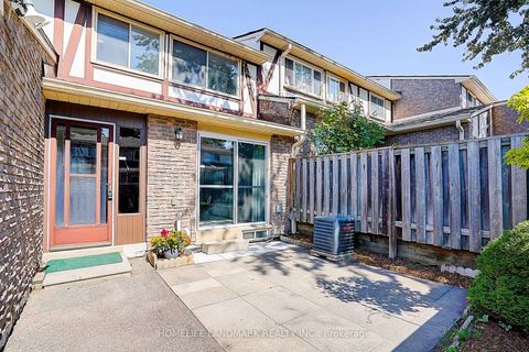 Photo 33 at 25 Bracken Fern Way, Don Valley Village, Toronto